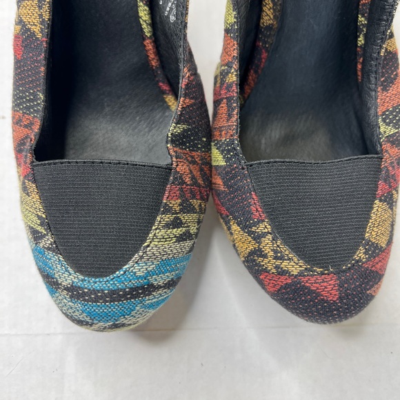 Naughty Monkey Overboard Geometric Print Platform Slingback Heel Size 9.5 - Picture 9 of 10